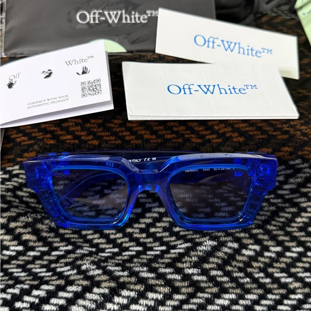 Off-White Blue Transparent Rectangular Sunglasses with Silver Logo